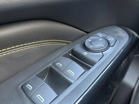 New 2026 Chevrolet Trax ACTIV w/ Sunroof Package FWD image 6