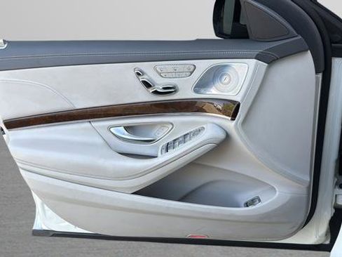 Used 2016 Mercedes-Benz S 550 4MATIC Sedan image 11
