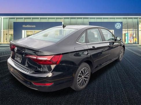 Used 2021 Volkswagen Jetta S w/ Driver Assistance Package FWD image 7