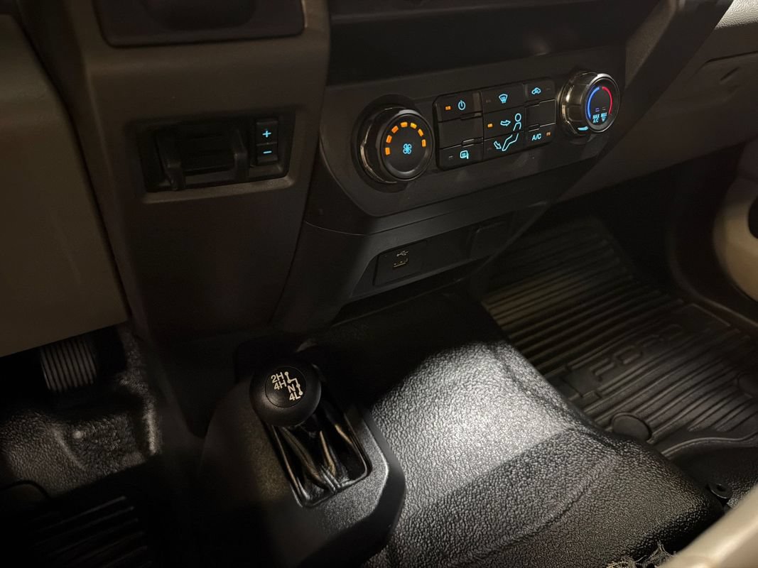 Used 2019 Ford F350 XL w/ Power Equipment Group AWD/4WD image 20