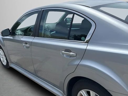 Used 2011 Subaru Legacy 2.5i Premium AWD/4WD image 24