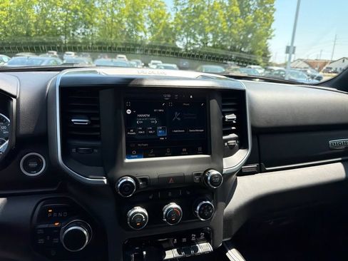 Used 2023 RAM 1500 Big Horn AWD/4WD image 14