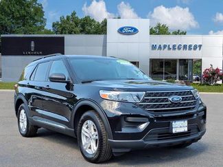 Certified 2022 Ford Explorer XLT image 1