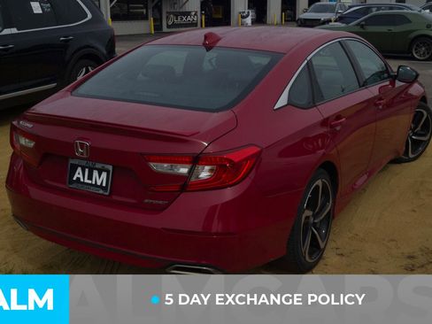 Used 2019 Honda Accord Sport image 4