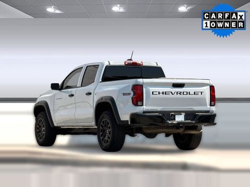 Used 2024 Chevrolet Colorado Trail Boss w/ Technology Package AWD/4WD image 3
