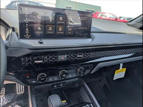 Used 2025 Honda Accord Sport image 10