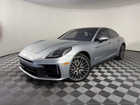 Certified 2024 Porsche Panamera 4 AWD/4WD image 1