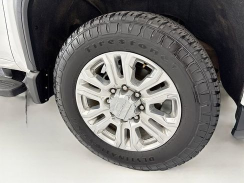 Used 2020 GMC Sierra 2500 Denali w/ Denali Ultimate Package AWD/4WD image 31