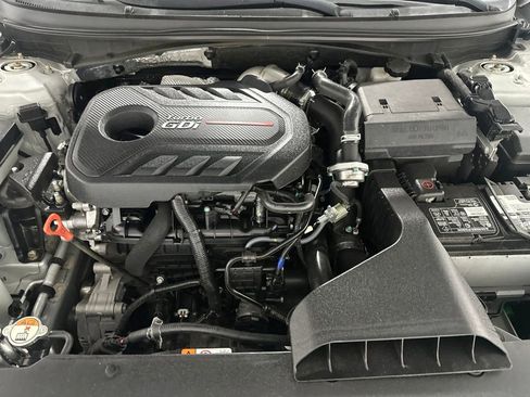 Used 2018 Hyundai Sonata Sport FWD image 9