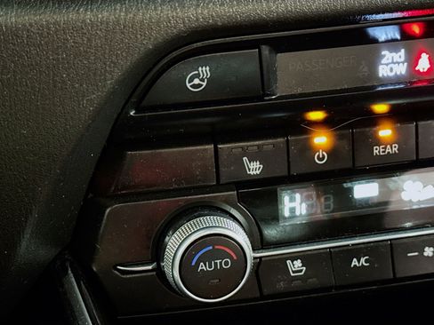 Used 2022 MAZDA CX-9 Carbon Edition image 4