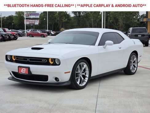 Used 2022 Dodge Challenger GT RWD image 3