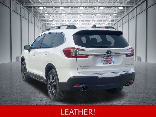 Used 2024 Subaru Ascent Limited w/ Technology Package AWD/4WD image 11