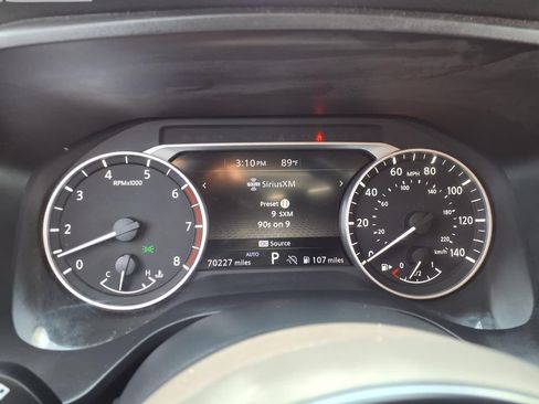 Used 2024 Nissan Rogue SV AWD/4WD image 15