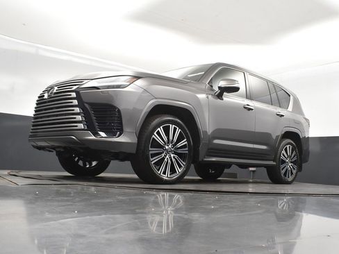 New 2026 Lexus LX 600 4WD w/ Luxury Package image 42