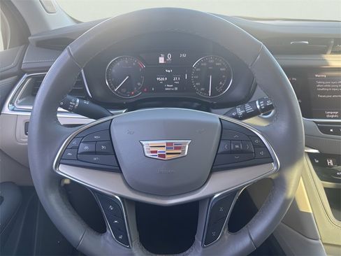 Certified 2023 Cadillac XT5 Premium Luxury image 22
