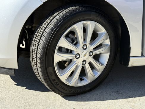 Used 2016 Chevrolet Spark LT image 18