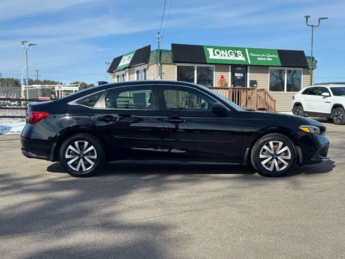 Used 2022 Honda Civic LX image 9