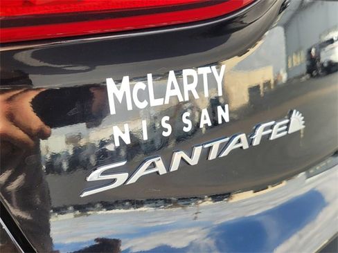 Used 2019 Hyundai Santa Fe Limited image 14