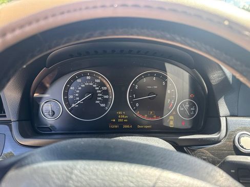 Used 2011 BMW 528i Sedan RWD image 26