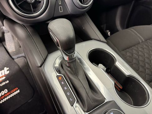 Used 2022 Chevrolet Blazer LT image 18