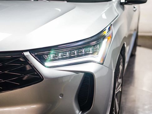 Used 2025 Acura RDX SH-AWD w/ Technology Package image 9