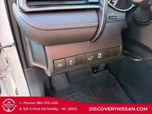 Used 2019 Toyota Camry SE image 15