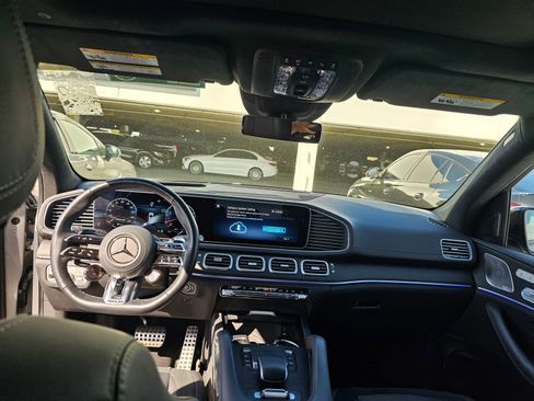 Used 2025 Mercedes-Benz GLE 63 AMG S image 9