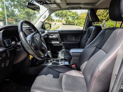 Used 2016 Toyota 4Runner Trail AWD/4WD image 23