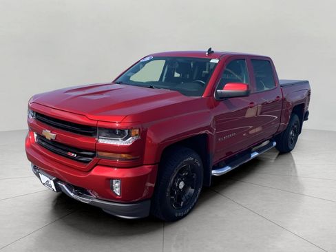 Used 2018 Chevrolet Silverado 1500 LT w/ All Star Edition AWD/4WD image 4