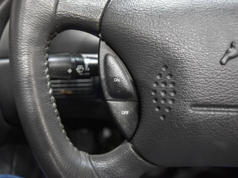 Used 2001 Ford Mustang GT RWD image 23