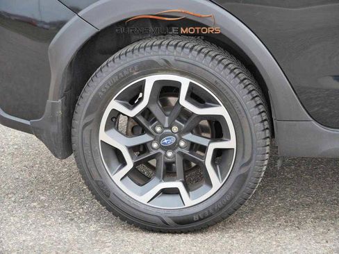 Used 2016 Subaru Crosstrek 2.0i Premium image 9