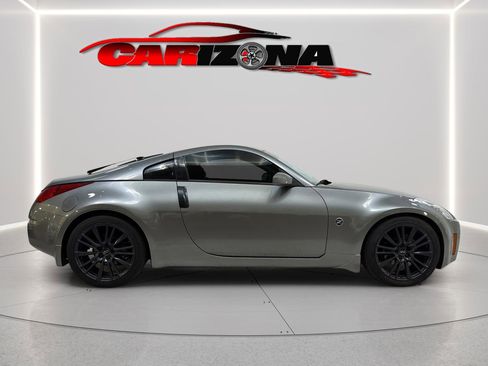 Used 2004 Nissan 350Z Enthusiast image 12