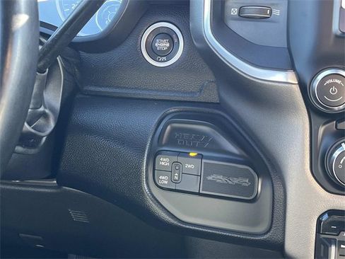 Used 2024 RAM 3500 Big Horn image 18