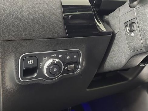 New 2026 Mercedes-Benz GLA 250 4MATIC image 18