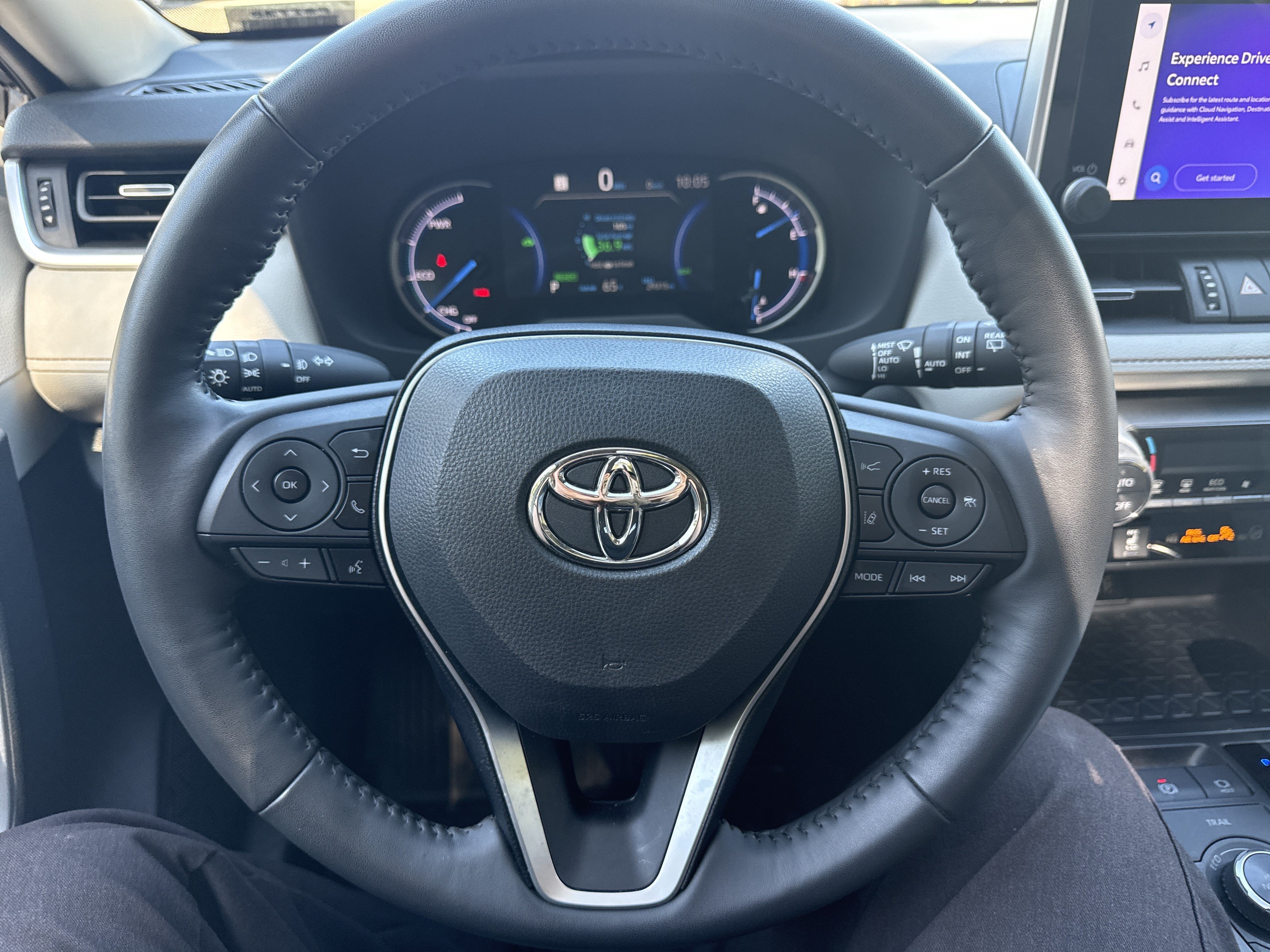 Used 2024 Toyota RAV4 XLE Premium w/ Weather Package AWD/4WD image 18
