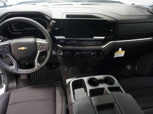 Certified 2025 Chevrolet Silverado 1500 LT image 16