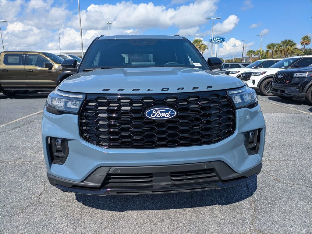 New 2027 Ford Explorer ST-Line RWD image 10