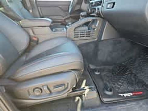 Used 2024 Toyota Tacoma TRD Pro AWD/4WD image 27