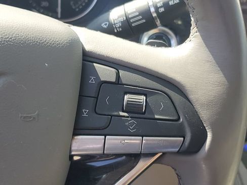 Certified 2024 Cadillac XT6 Premium Luxury w/ LPO, Floor Liner Package AWD/4WD image 19