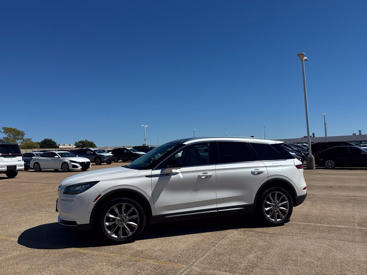 Used 2020 Lincoln Corsair FWD image 14