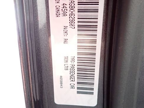 Used 2019 Dodge Challenger SXT RWD image 39
