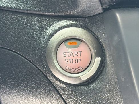 Used 2019 Nissan Sentra SV FWD image 29