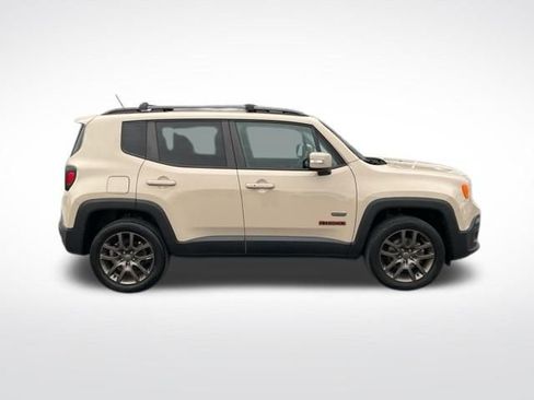 Used 2016 Jeep Renegade 75th Anniversary image 8