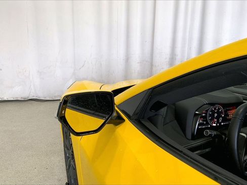 Used 2025 Chevrolet Corvette Stingray Coupe w/ 1LT RWD image 9