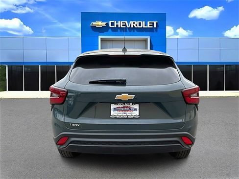 New 2026 Chevrolet Trax LS w/ Driver Confidence Package image 4