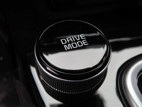 Certified 2025 Kia Seltos SX image 12