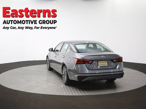 Used 2025 Nissan Altima 2.5 SV FWD image 65