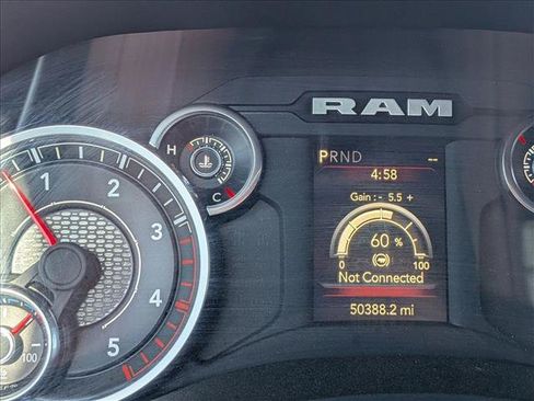 Used 2024 RAM 2500 Big Horn w/ Night Edition AWD/4WD image 7