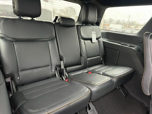 New 2026 Ford Expedition Tremor image 5