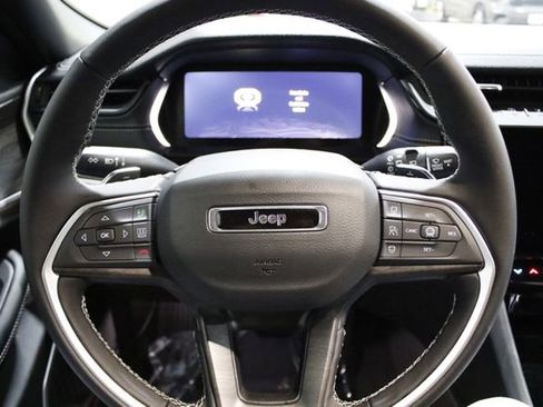 New 2026 Jeep Grand Cherokee Limited image 21